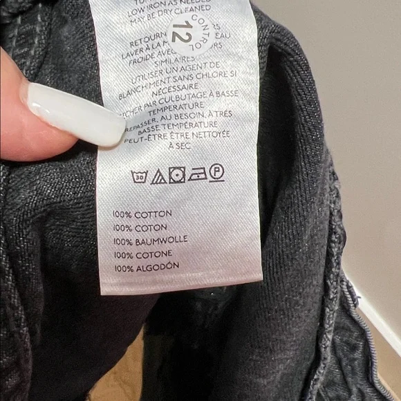 NWT $128 ANTHROPOLOGIE PILCRO The Devon Rhinestone Distressed Denim Shorts 26 - Picture 9 of 14